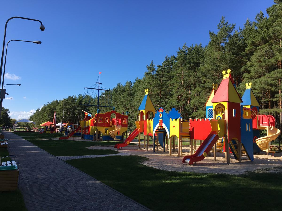 Smilciu Trio Keturvieciai Apartamentai Su Terasa Palanga Exterior foto